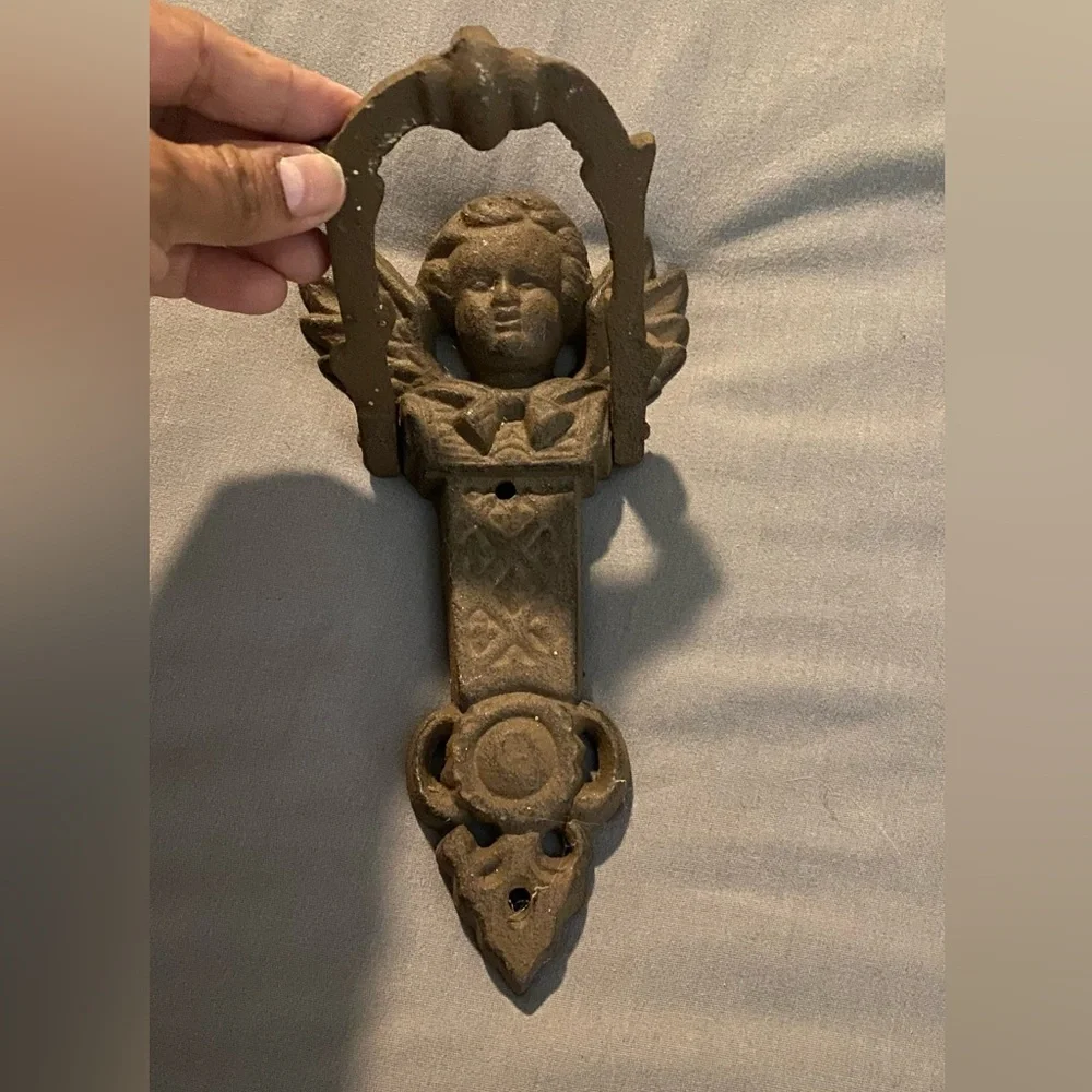 Vintage Angel Door Knocker - Picture 2 of 6